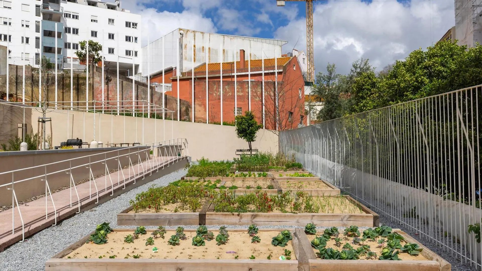 Jardins Da Gloria Stylish Living By Lovelystay Lisbon Apartment