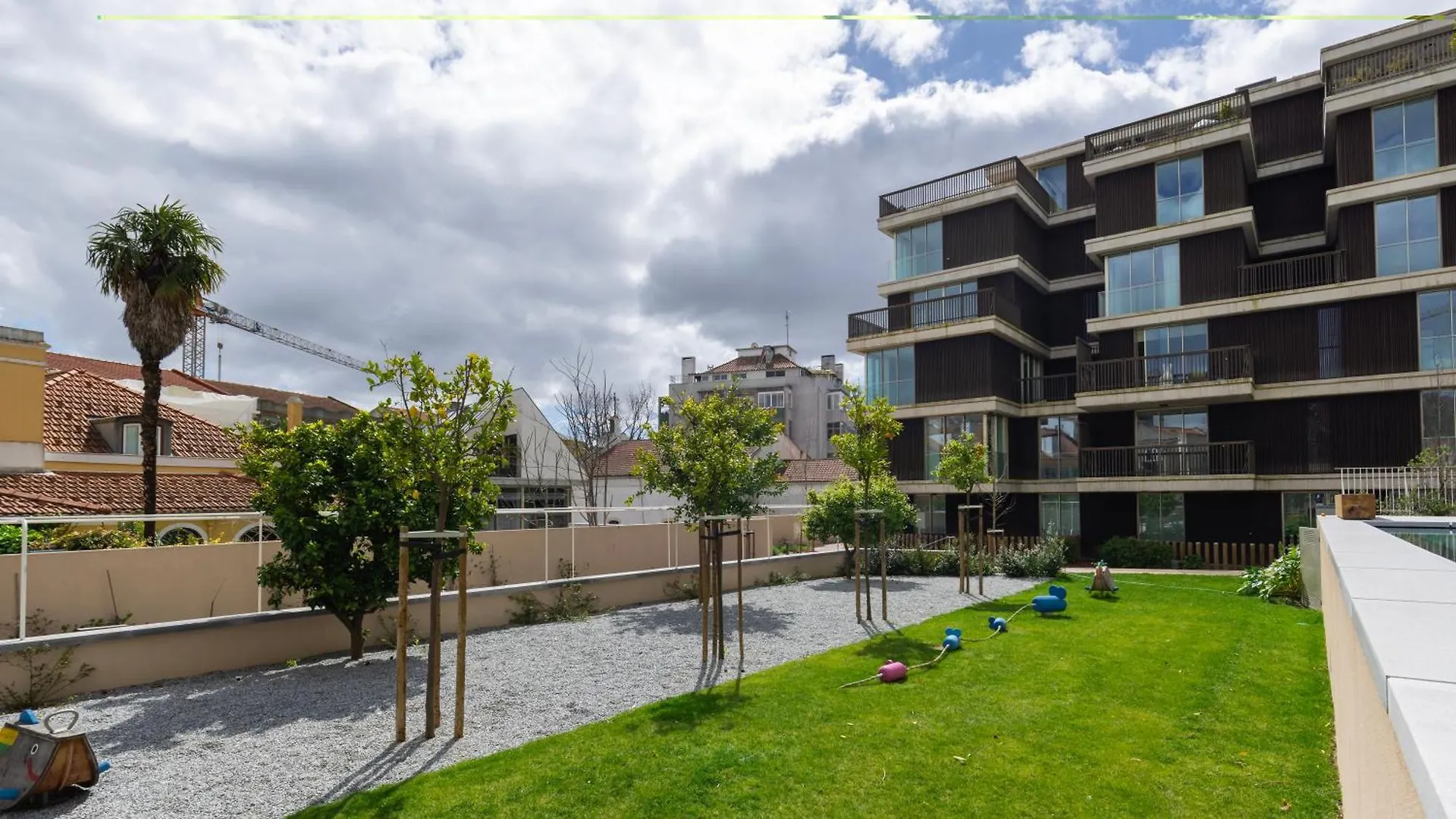 Jardins Da Gloria Stylish Living By Lovelystay Lisbon 0*,