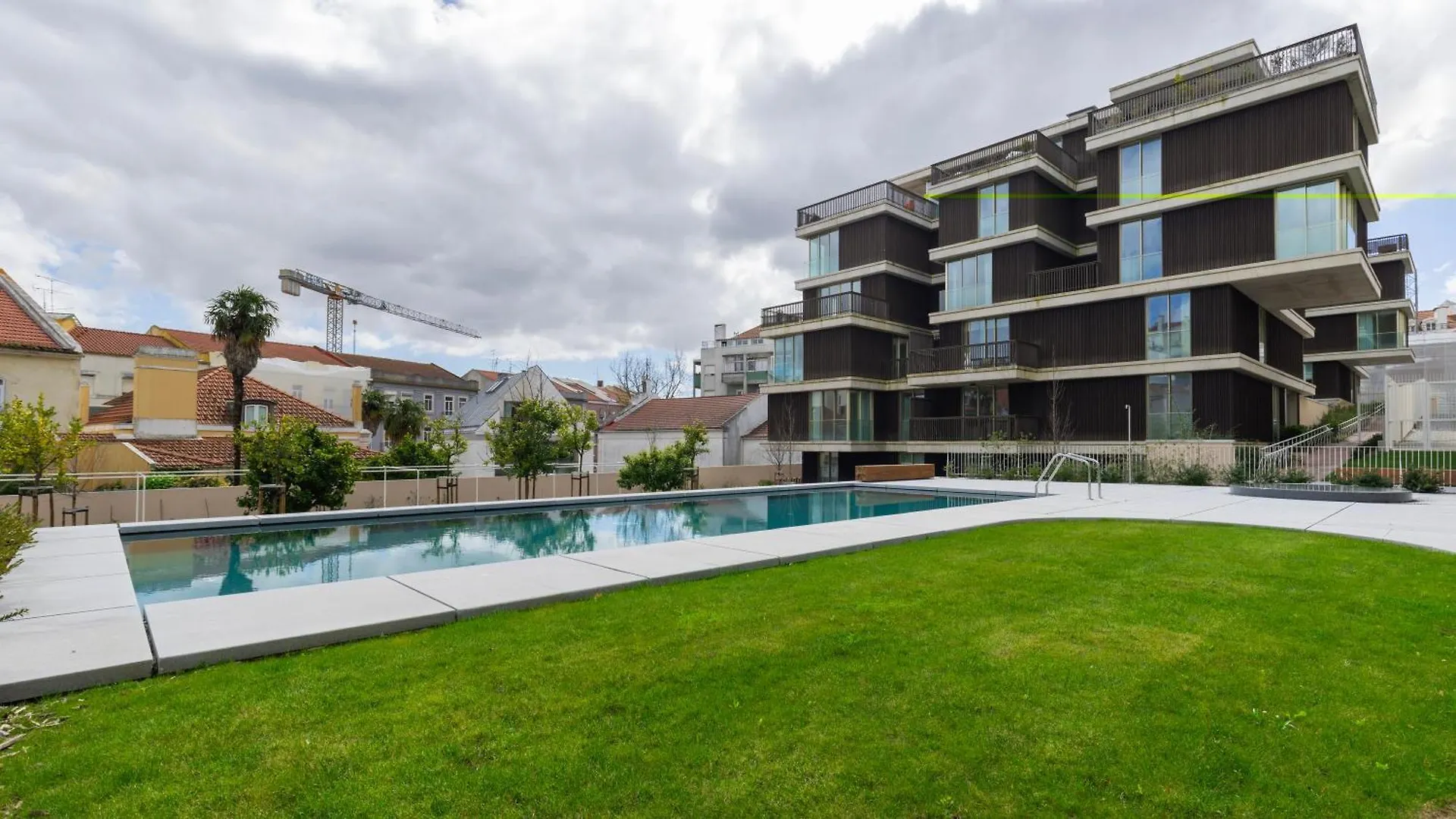 Jardins Da Gloria Stylish Living By Lovelystay Lisbon 0*,  Portugal