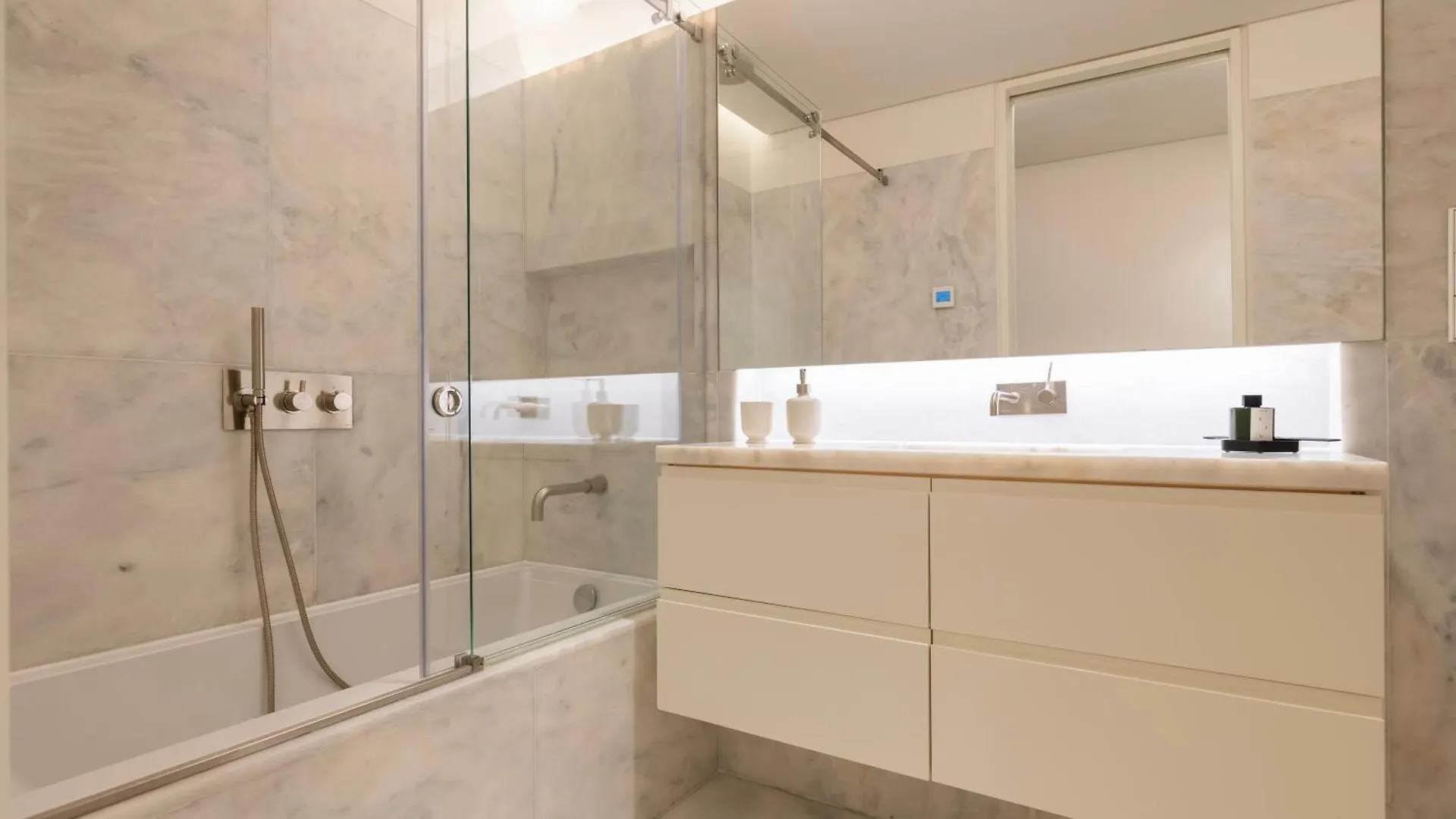 Jardins Da Gloria Stylish Living By Lovelystay Lisbon