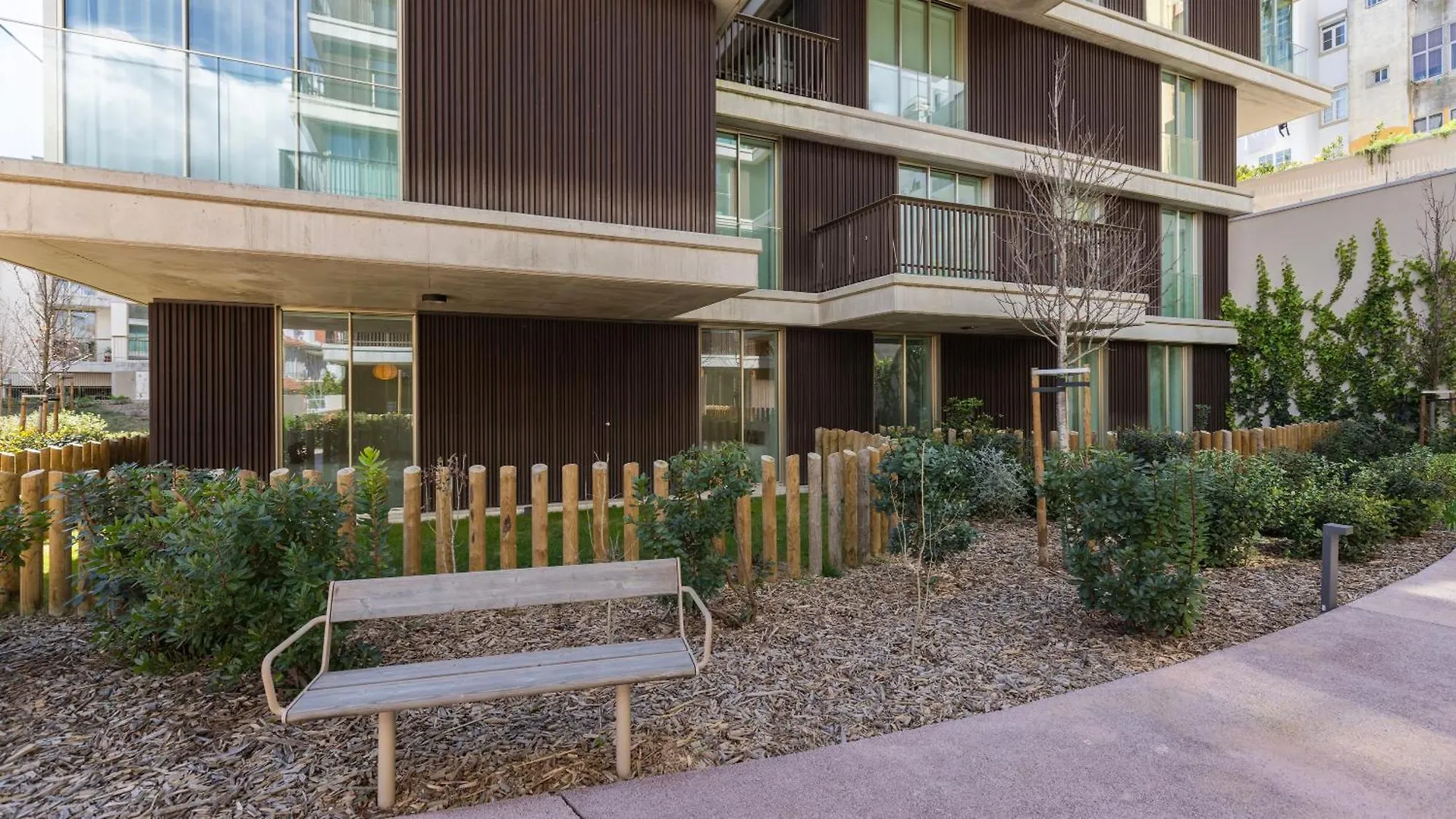 Jardins Da Gloria Stylish Living By Lovelystay Lisbon 0*,
