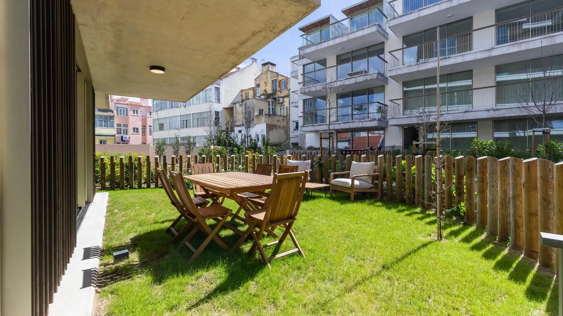 Jardins Da Gloria Stylish Living By Lovelystay Lisbon