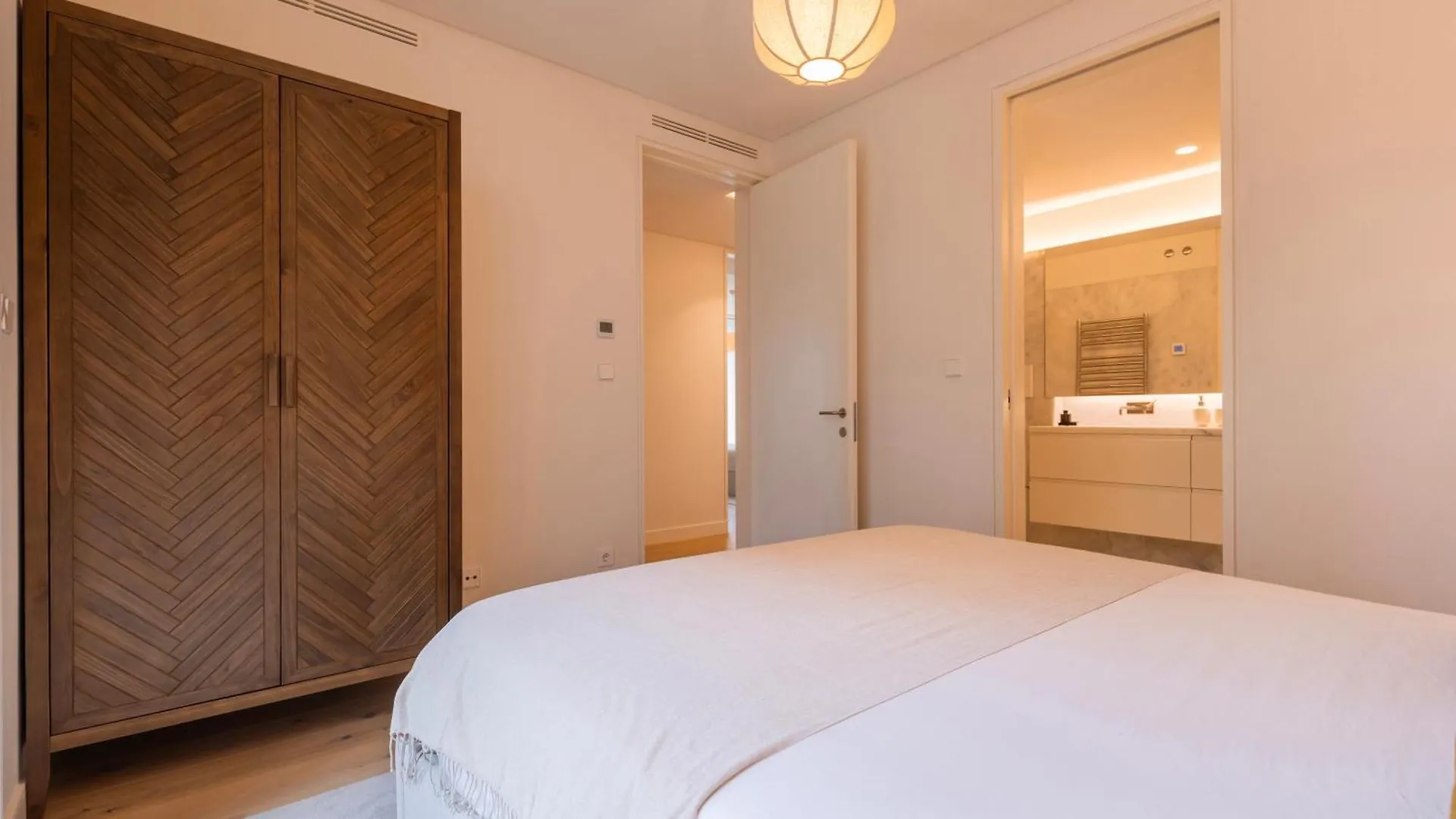 Apartment Jardins Da Gloria Stylish Living By Lovelystay Lisbon