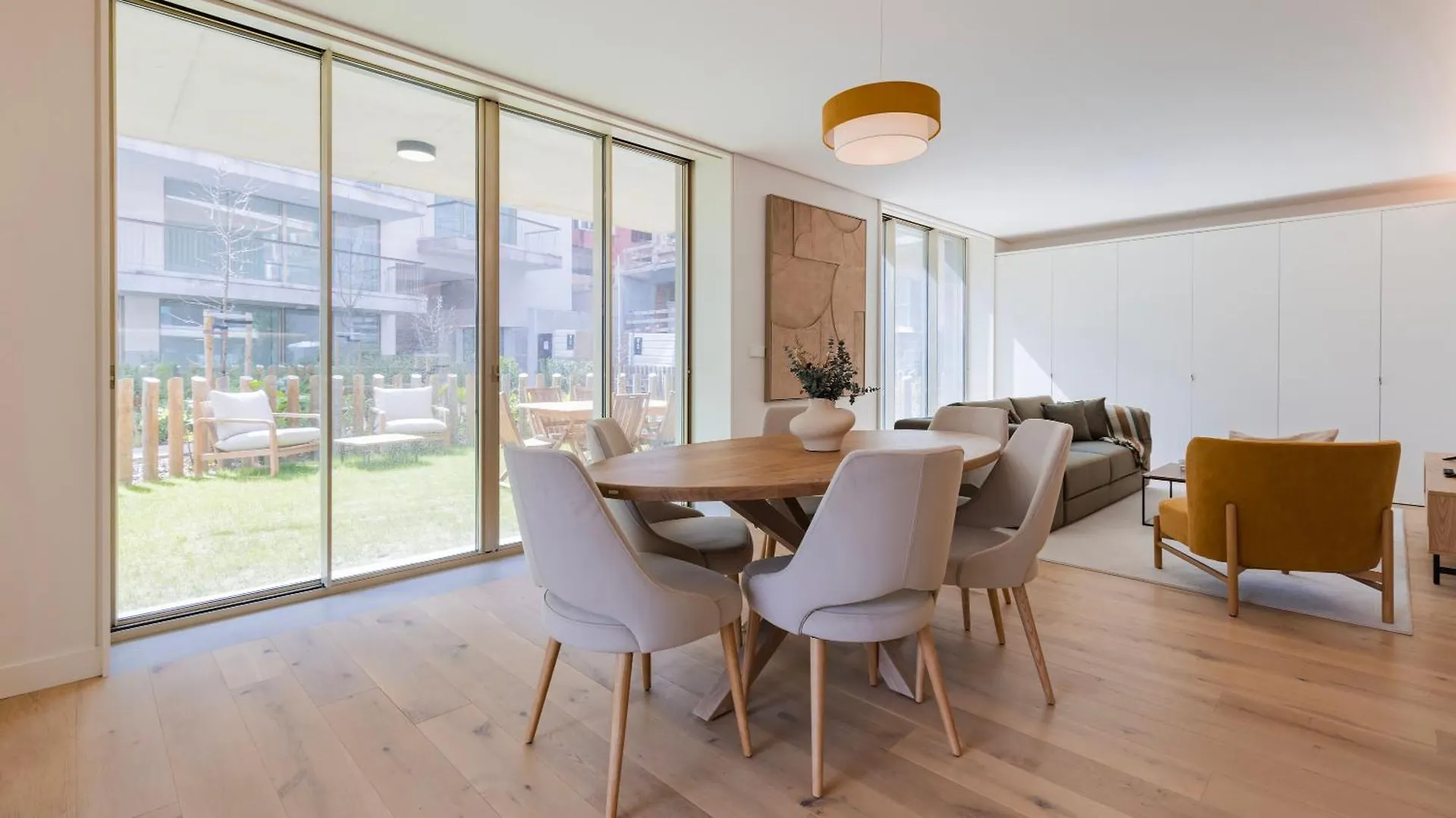 Jardins Da Gloria Stylish Living By Lovelystay Lisbon Apartment