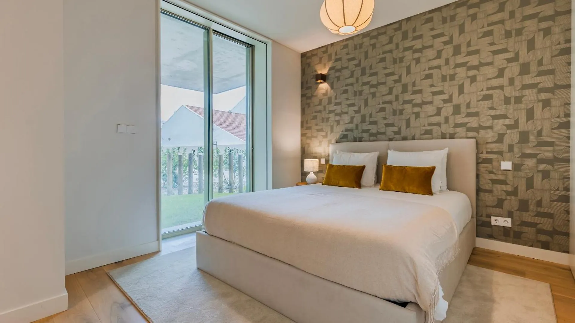 Jardins Da Gloria Stylish Living By Lovelystay Lisbon 0*,  Portugal