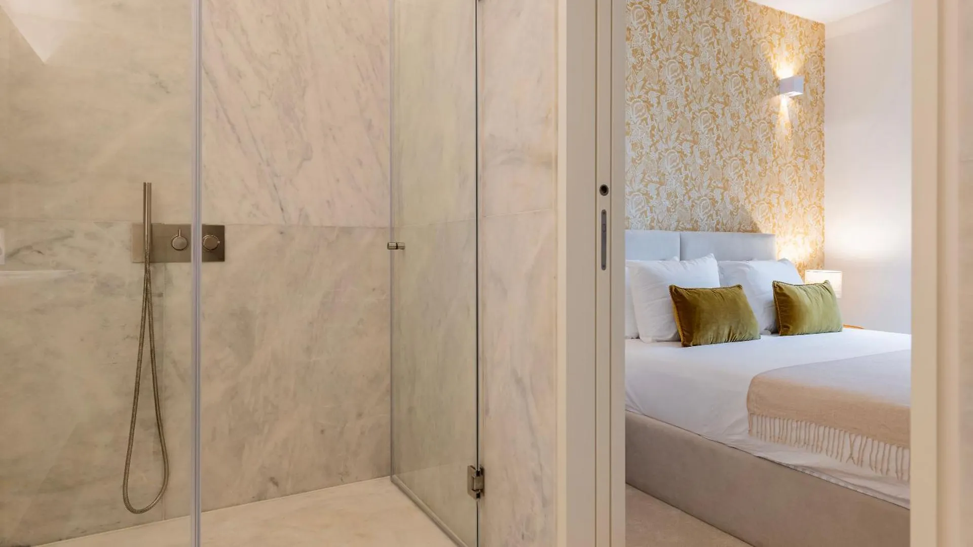 Jardins Da Gloria Stylish Living By Lovelystay Lisbon 0*,  Portugal